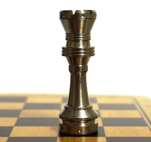 Titanium Nail Universal Male / Female 14mm or 18mm Chess Figure